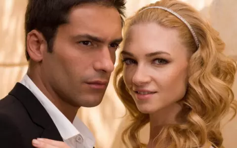 Ce mai face și cum arată acum Mădălina Drăghici, partenera lui Radu Vâlcan din serialul Iubire și onoare. Este căsătorită și are un copil