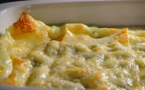 Rețetă de broccoli gratinat