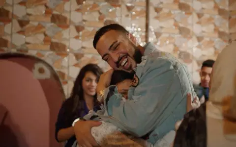 Rapper-ul american French Montana, headliner al festivalului UNTOLD, a lansat “For Khadija”, un documentar emoționant dedicat mamei sale