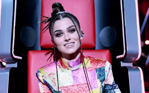 Theo Rose s-a întors la filmările pentru Vocea României, la o lună după ce a născut: „Sunt cu pompele după mine”. Ce decizie a luat în privința lui Sasha