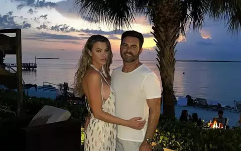 Alina Vidican și Claude Senhoreti au împlinit 2 ani de căsătorie: "Aniversare fericită, iubita mea".  Au sărbătorit într-un hotel de lux, din Palm Beach
