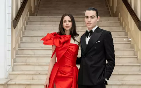 Cum au fost surprinși copiii lui Ștefan Bănică, Violeta și Radu Ștefan, alături de iubitul Andreei Marin la un concert, în Paris. Imaginile au devenit virale