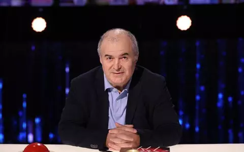 Cum a fost Florin Călinescu surprins de paparazzi, după ce a renunțat la televiziune și s-a mutat la țară. Imagini rare cu actorul, la 67 de ani