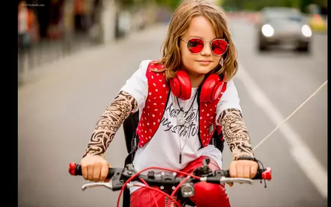 David Dobrincu i-a uimit pe jurații de la Chefi la cuțite, la 12 ani: „Sunt pasionat de gătit. Când voi crește, voi avea restaurant”. Are propria lui rubrică la Vorbește lumea
