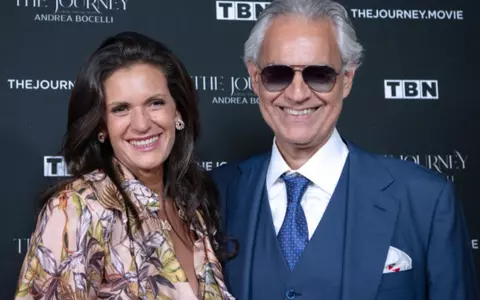 Andrea Bocelli a împlinit 65 de ani. Cum a cunoscut-o pe soția sa, Veronica Berti, mai tânără cu 25 de ani: "Ne-am mutat împreună în aceeași noapte"