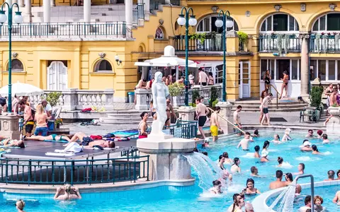 Băi termale în Ungaria