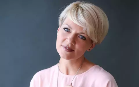 Dana Nălbaru a compus o melodie religioasă după ce s-a pocăit: "Unii spun că e un act de curaj să cânți despre Iisus". Iată cum sună versurile!