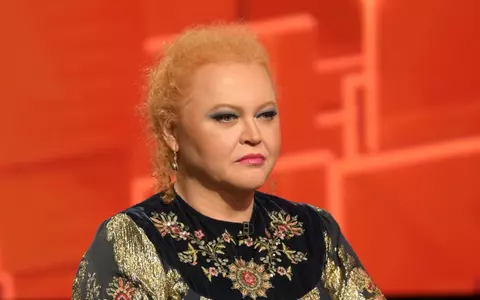 Drama prin care a trecut Narcisa Suciu. Artista și-a pierdut ambii părinți la o vârstă fragedă: "Cred că nu l-am iertat niciodată pe tata..."