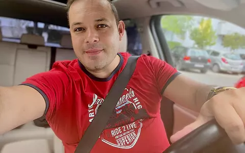 Raoul și-a redobândit permisul de conducere după șapte ani: ”Începător...” Artistul a făcut, din nou, școala de șoferi / EXCLUSIV