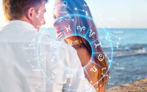 Horoscop 15 octombrie 2023. Zodia care va primi o cerere în căsătorie