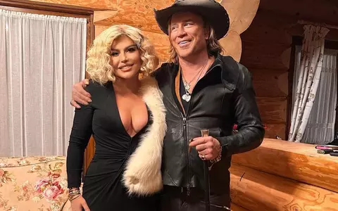 Loredana Groza, despre actorii din filmul 21 de Rubini: "Am fost fascinată de Mickey Rourke, de Anthony Delon. Faptul că pot să îmi ating idolii este..."/ EXCLUSIV