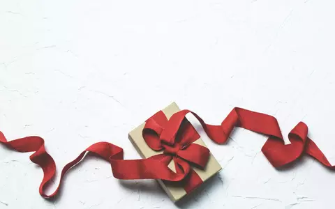 Idei de cadou pentru iubitul tău? Top 5 cadouri care emană masculinitate