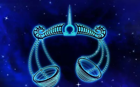 Horoscop 22 noiembrie 2023. Trei zodii au probleme cu familia, dar sunt apreciate la locul de muncă