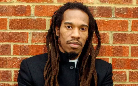 Actorul Benjamin Zephaniah din serialul Peaky Blinders a murit, la 65 de ani. Cillian Murphy: "Sunt profund întristat" / Cauza decesului