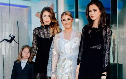 Anamaria Prodan a semnat cu Antena 1! Ce show va prezenta alături de cei trei copii ai săi: ”Nimeni nu ne poate pune stop. După mine, potopul!”