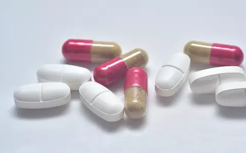 Antibioticele fără rețetă pentru cazuri de urgență pot fi eliberate în doză limitată: "Ministerul Sănătății a redus termenul de la 72 la 48 de ore"