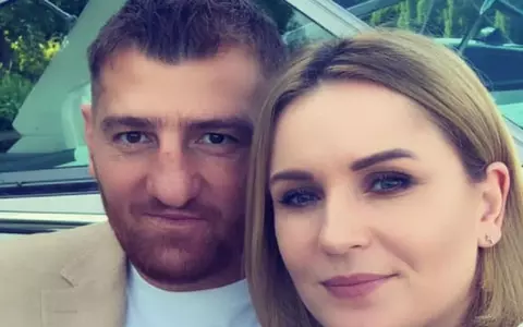 Cum au depășit Cătălin Moroșanu și soția lui, Georgiana, situațiile grele din căsnicie: „E nevoie de compromisuri. Am avut și momente mai dificile, suntem caractere diferite…”. Sunt căsătoriți de 12 ani / EXCLUSIV
