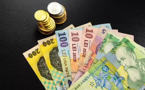 Ajutoarele sociale se majorează începând cu 1 martie 2024. Cine va primi mai mulți bani