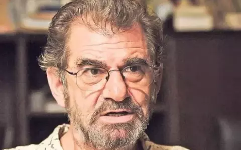 „Eu am făcut meseria asta pentru că mama s-a ținut și a fost vie până am ieșit la pensie”. Florin Zamfirescu recunoaște că a rămas în actorie datorită mamei sale, cel mai mare critic al lui