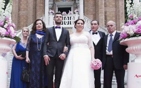 Ce s-a întâmplat când Mioara și Petre Roman s-au revăzut la nunta fiicei lor, Oana, în 2014: „El s-a așezat undeva departe. Mioara s-a dus și...”