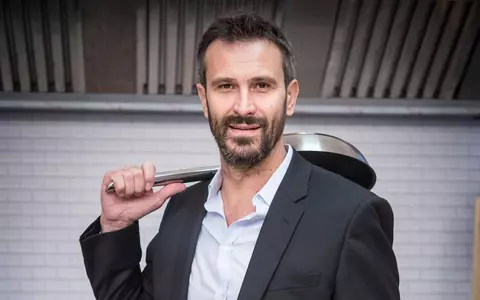 „Cum să nu faci foamea? Am mâncat și conservă de pisici, făceam baie la baia comunală”. Nicolai Tand trăia pe străzi și vindea ziare, înainte să fie celebru