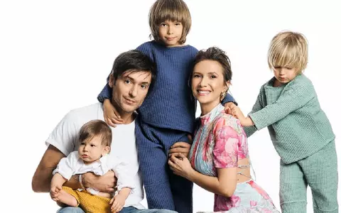 Cât plătesc Adela Popescu și Radu Vâlcan pentru școala privată unde învață copiii lor: „Când tragi linie îți dai seama că…”