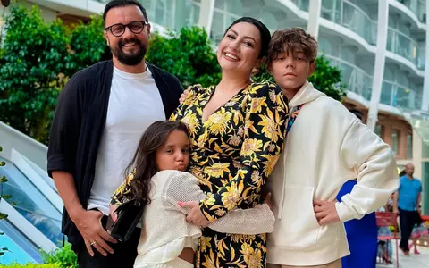 „Dacă David vrea să meargă la facultate la Londra, eu mă mut la...”. Andra e dispusă să plece din țară pentru copiii ei, ca să îi susțină la studii, în străinătate