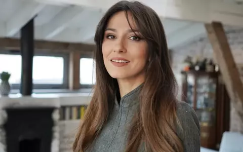 Dana Rogoz și soțul ei, Radu Dragomir, au stabilit câteva reguli pentru educația copiilor: „Impune niște limite, doar că eu mă țin mai mult de ele. Eu sunt polițistul rău”