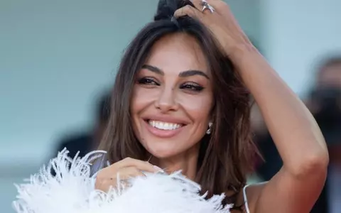 Mădălina Ghenea, apariție spectaculoasă la petrecerea Oscar 2024. Ce ținută a purtat la evenimentul organizat de Elton Jhon