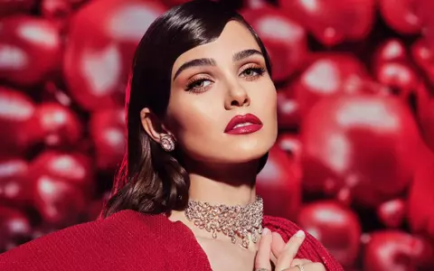 De ce s-a temut Theo Rose pentru Anghel Damian în ziua în care artista l-a adus pe lume pe fiul lor: „În timpul operației...”. Actorul a asistat la naștere