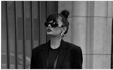 OLGA BARCARI, top hairstylist și trainer, demontează miturile despre decolorarea părului