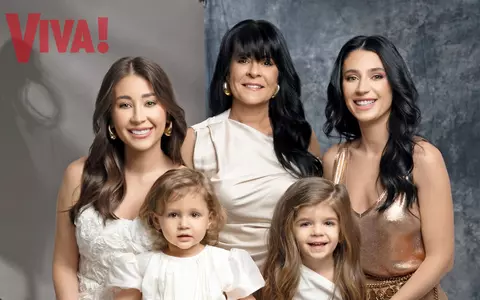 Nicole Cherry, pictorial exclusiv alături de mama și sora ei, dar și cele două fetițe ale lor, Anastasia și Amira: "Mereu am știut să rămânem aproape, să trecem prin bune și prin rele împreună. Mama e stâlpul nostru, iar eu văd și în Carla..."/ EXCLUSIV