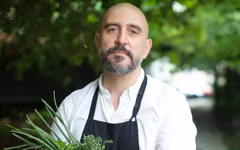 Răzvan Exarhu s-a vindecat de depresie în bucătărie: "Era absolut miraculos că mâncarea aia era mai bună decât orice altceva aveam eu atunci în minte, în suflet"