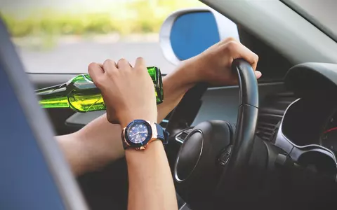 Noi sancțiuni drastice pentru șoferii prinși băuți sau drogați la volan în România. Pot rămâne și 10 ani fără permis!