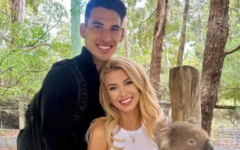 Andreea Bălan, despre momentele grele din relația cu Victor Cornea: „Un artist se întoarce acasă după concerte, el nu. Dorul este mare” / Fiicele cântăreței au început să facă tenis, la fel ca iubitul ei