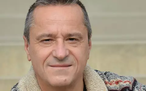 Câți copii are Claudiu Bleonț cu cele patru soții. Cum e actorul în rolul de tată