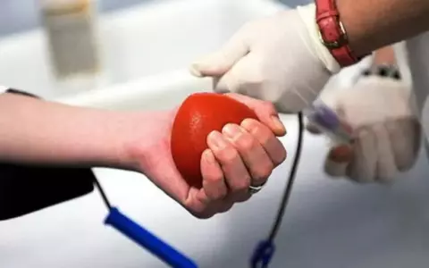 Donatorii de sânge ar putea rămâne fără tichetele de masă pe care le primeau cadou. Decizia luată de Consiliul Europei