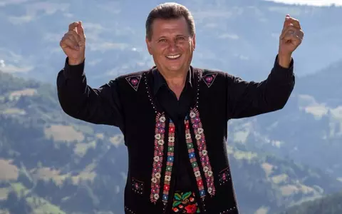 Când se difuzează emisiunea Poftiți pe la noi, cu Nea Mărin, la Antena 1. Ultima ediție a fost pe post în ianuarie: ,,Prevăd multă ceartă, dar și el va avea o viață grea cu mine"