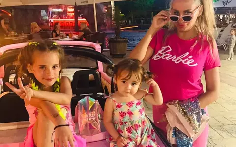 Sânziana Buruiană revine în lumea mondenă, după 9 ani în care și-a alăptat fetele: "Cred că e momentul să îmi dedic timpul și pentru mine"