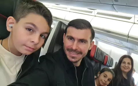 Portarul Florin Niță, de la Națională, este însurat de 11 ani și are doi copii. Cum arată soția lui, Laura: "Câte am trăit împreună și câte vom mai trăi împreună"