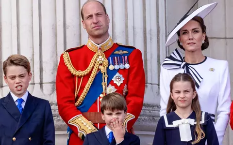 De ce Kate Middleton poartă mereu o pereche de cercei cu perle. Ce simbolizează aceste bijuterii