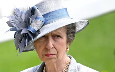 Prințesa Anne a fost internată în spital, după ce a suferit "răni minore și o comoție cerebrală". Anunțul făcut de Palatul Buckingham: "Alteța Sa Regală rămâne..." / Sora Regelui Charles are 73 de ani