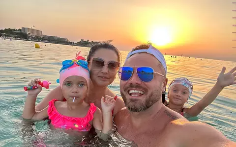 Tavi Clonda și-a sacrificat cariera pentru familia cu Gabriela Cristea: "Înainte voiam stadioane, să cânt la stadioane, să bucur oamenii. Acum un zâmbet de-al unui copil face cât două stadioane"