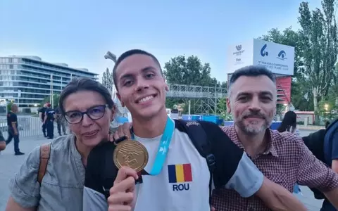 Cine este și cu ce se ocupă mama lui David Popovici. A urmat cursuri de ofițer de control doping