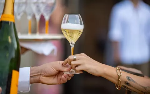 Prima cină regională Veuve Clicquot Solaire Tables, în colaborare cu femei-chef inclusiv din România, un succes la Zagreb