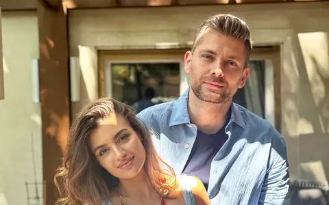 Ana Bodea și Valentin Butnaru se cunoșteau de câțiva ani, înainte de a începe o relație: "Mie îmi plăcea de el, ca om, ca bărbat, trebuie să recunoaștem că arată perfect. Când ne-am reîntâlnit...". Cum gestionează momentele tensionate în cuplu și ce fac atunci când se enervează / EXCLUSIV