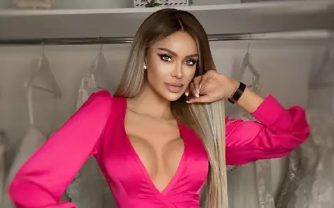 Bianca Drăgușanu, reacție acidă după ce zborul i-a fost anulat și a avut mai multe întârzieri avionul, deși avea bilet business class: „Am ajuns acasă după 50 de ore. Îmi iau un private jet...” / În acest timp Gabi Bădălău se revedea cu fosta iubită, Ramona Gabor