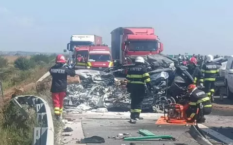 Vago Ferenc, consulul Ungariei în România, a murit într-un grav accident rutier pe A1. Mașina sa a fost strivită de un camion