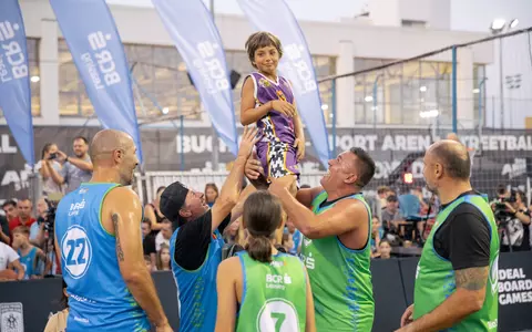 Final festiv la BCR Sport Arena Streetball 2024: Andrei Pavel și Anghel Damian în duel cu campionii Europei din 2014. Toma Brenciu, coșul decisiv