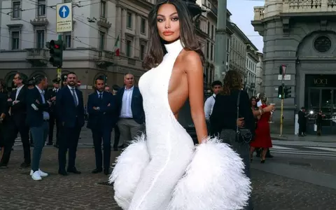 Mădălina Ghenea, superbă într-o ținută albă la o gală de prestigiu din Milano: "Lucrez non-stop"